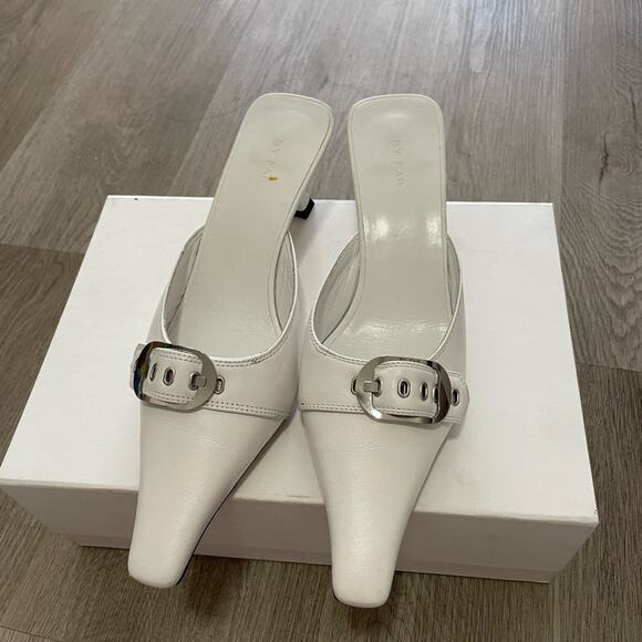 by far evelyn white lambskin leather sculpted kitten slip on heels mules size 38 - Picture 7 of 13